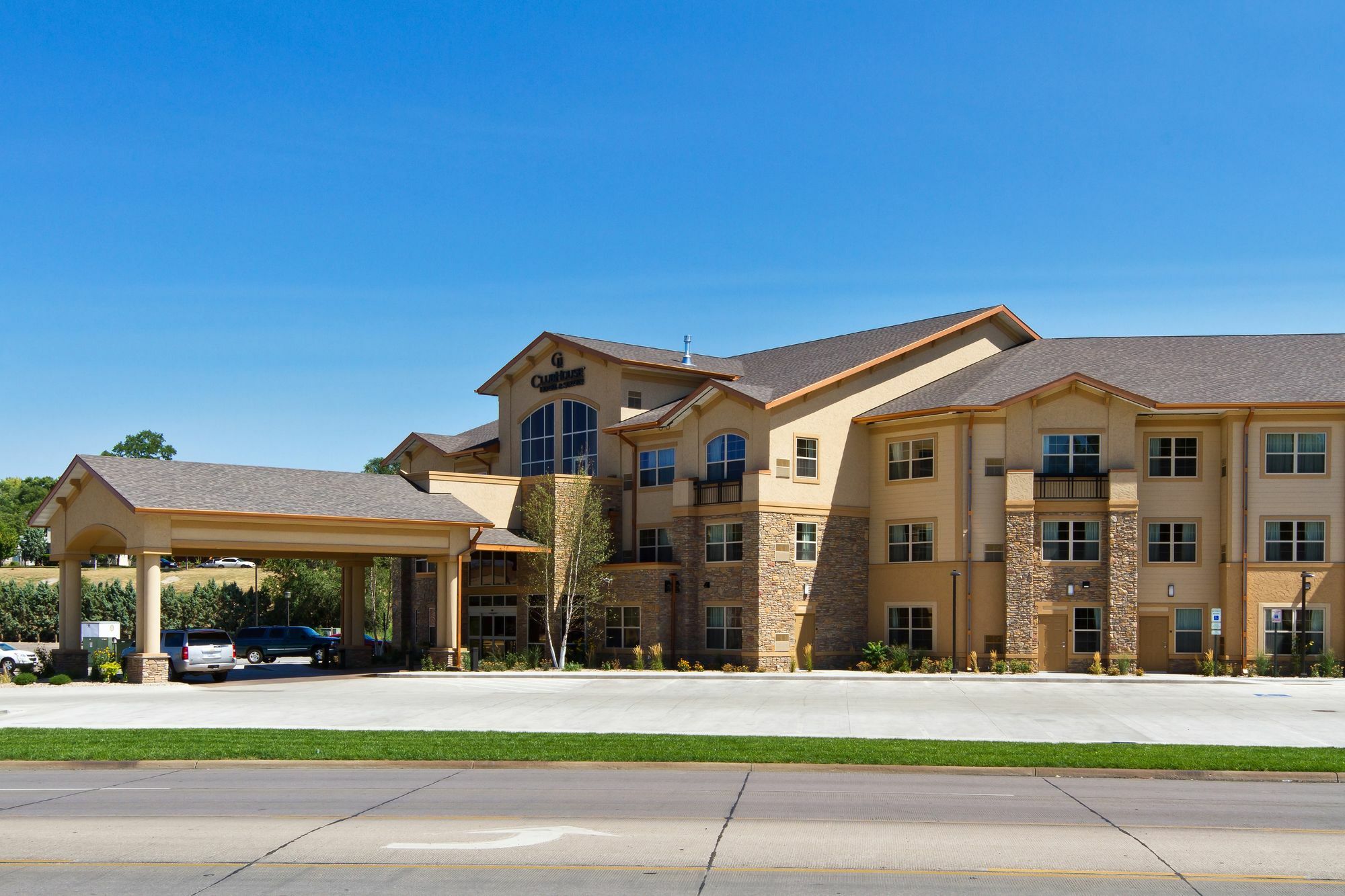 Clubhouse Hotel And Suites Pierre Luaran gambar