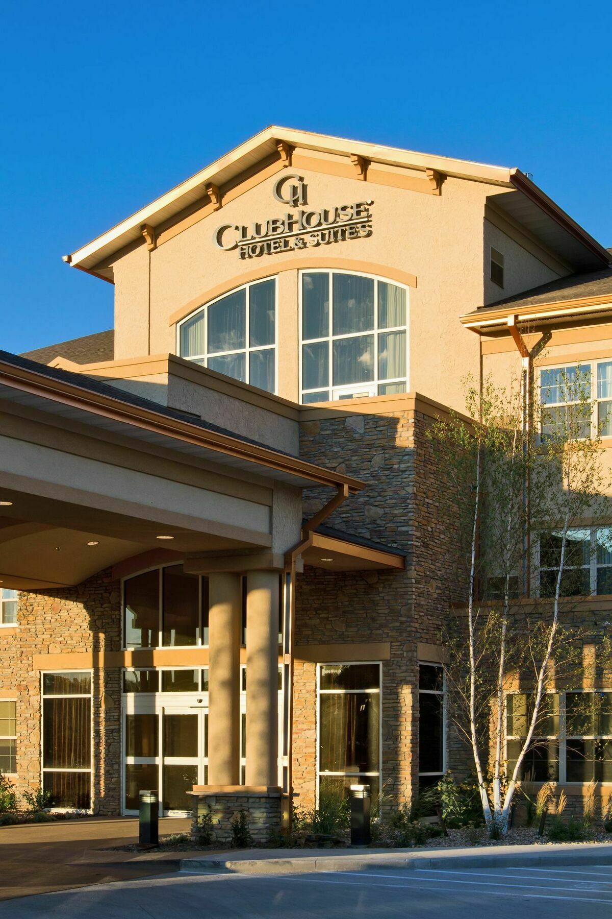 Clubhouse Hotel And Suites Pierre Luaran gambar